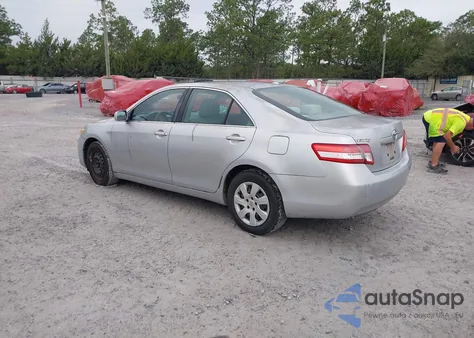2011 Toyota Camry из США, поврежденный, VIN 4T1BF3EK4BU696078
